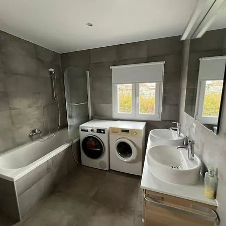 Villa House Near Epfl/unil/renens Gare/lausanne *