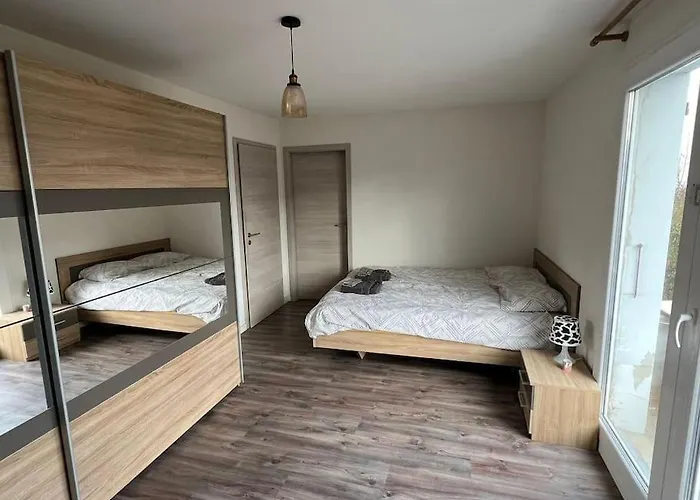 House Near Epfl/unil/renens Gare/lausanne *