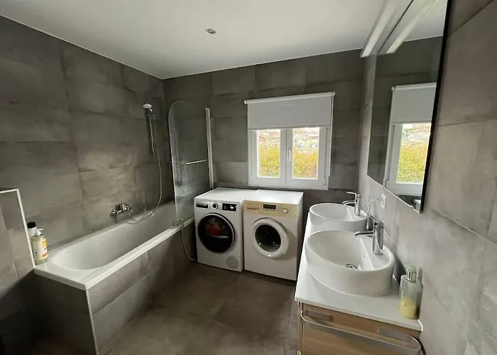 Vila House Near Epfl/unil/renens Gare/lausanne *